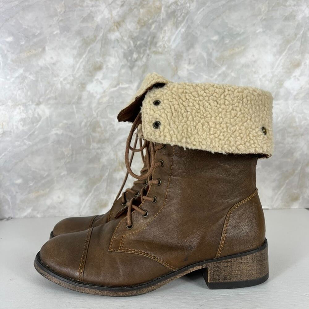 Steve Madden P-Flight Boots Women's Size 9M Leather Combat